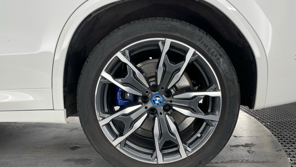 BMW X3 xDrive 30e M Sport 5dr Auto Estate - Image 14