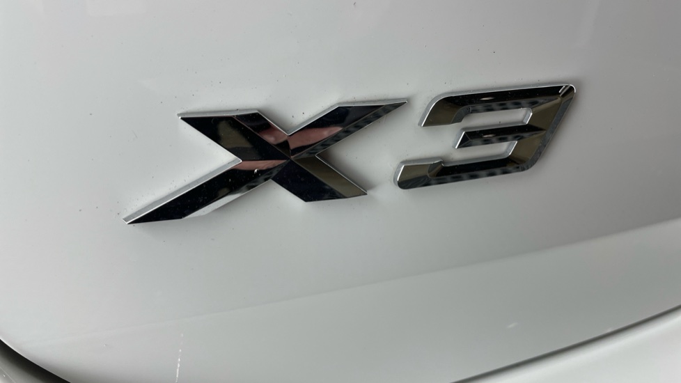 BMW X3 xDrive 30e M Sport 5dr Auto Estate - Image 45