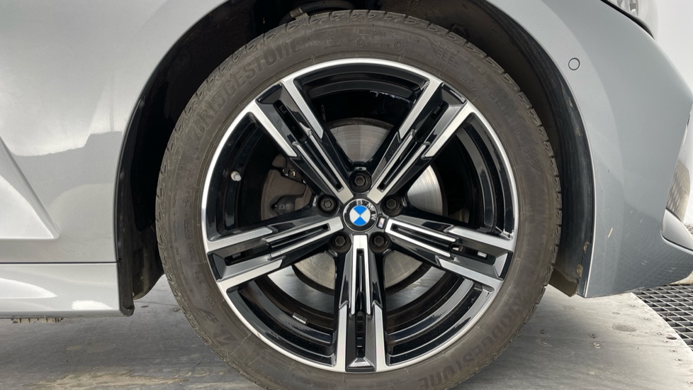 BMW 3 Series 320i M Sport 5dr Step Auto Petrol Estate - Image 14