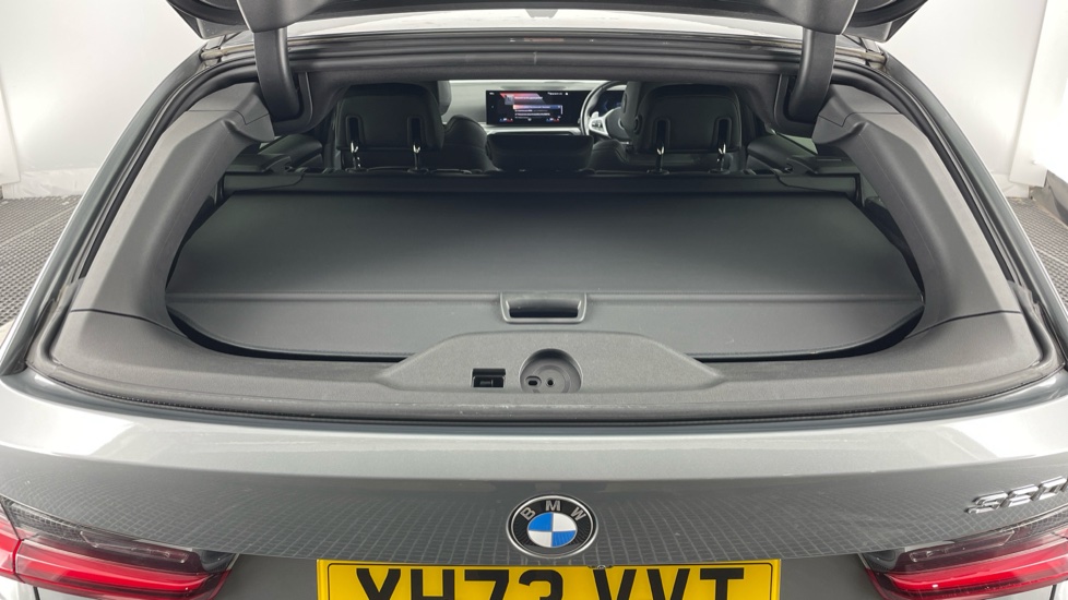 BMW 3 Series 320i M Sport 5dr Step Auto Petrol Estate - Image 47