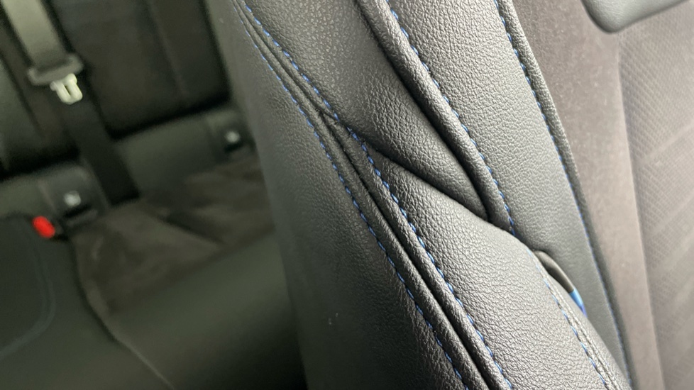 BMW 3 Series 320i M Sport 5dr Step Auto Petrol Estate - Image 78