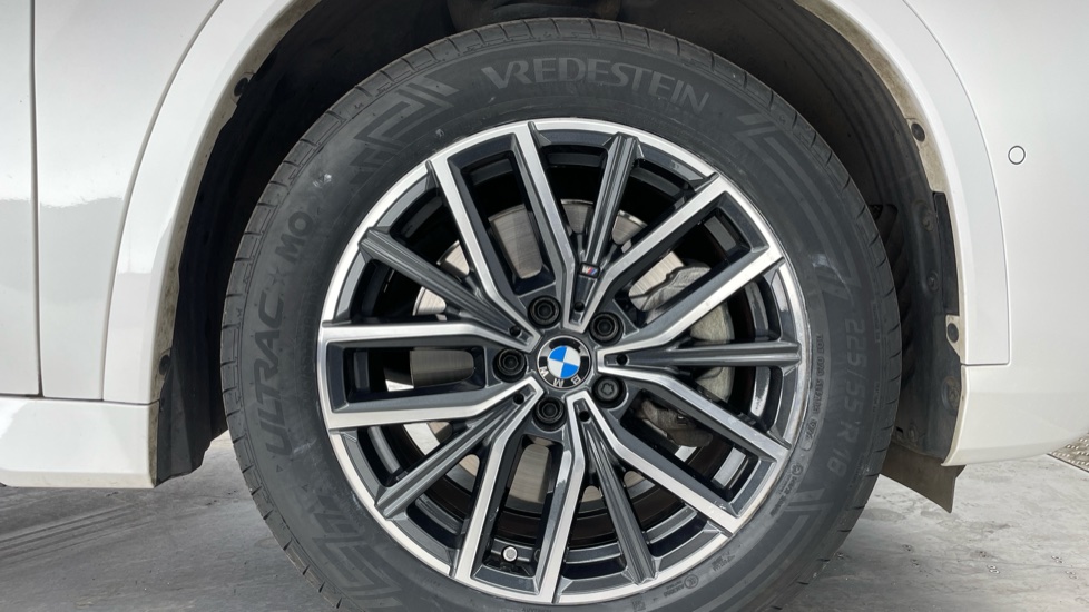 BMW X1 xDrive 23i MHT M Sport 5dr Step Auto Petrol Estate - Image 14