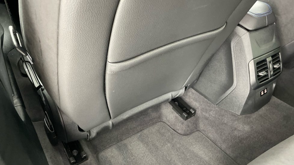 BMW 1 Series M135i xDrive 5dr Step Auto Petrol Hatchback - Image 33