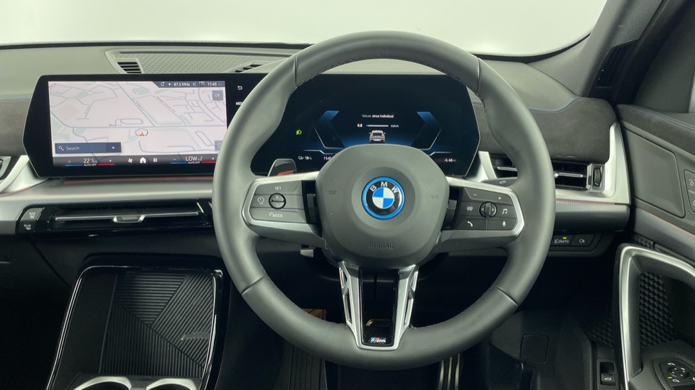 BMW iX2 230kW xDrive30 Shadow Edition 65kWh 5dr Auto Electric Hatchback - Image 5