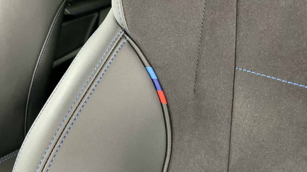BMW iX2 230kW xDrive30 Shadow Edition 65kWh 5dr Auto Electric Hatchback - Image 28