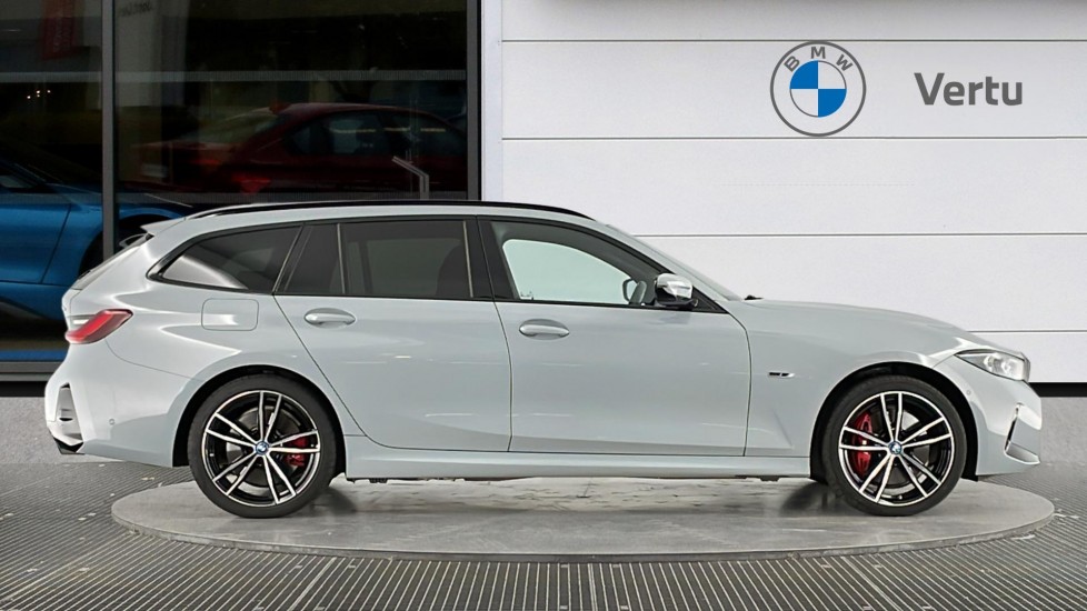 BMW 3 Series 330e xDrive M Sport 5dr Step Auto Estate - Image 3