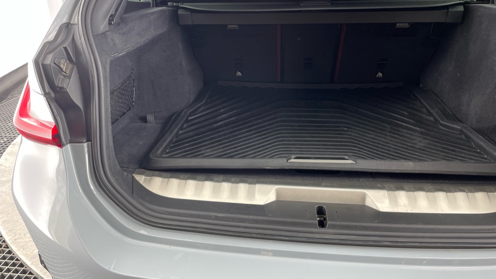 BMW 3 Series 330e xDrive M Sport 5dr Step Auto Estate - Image 39
