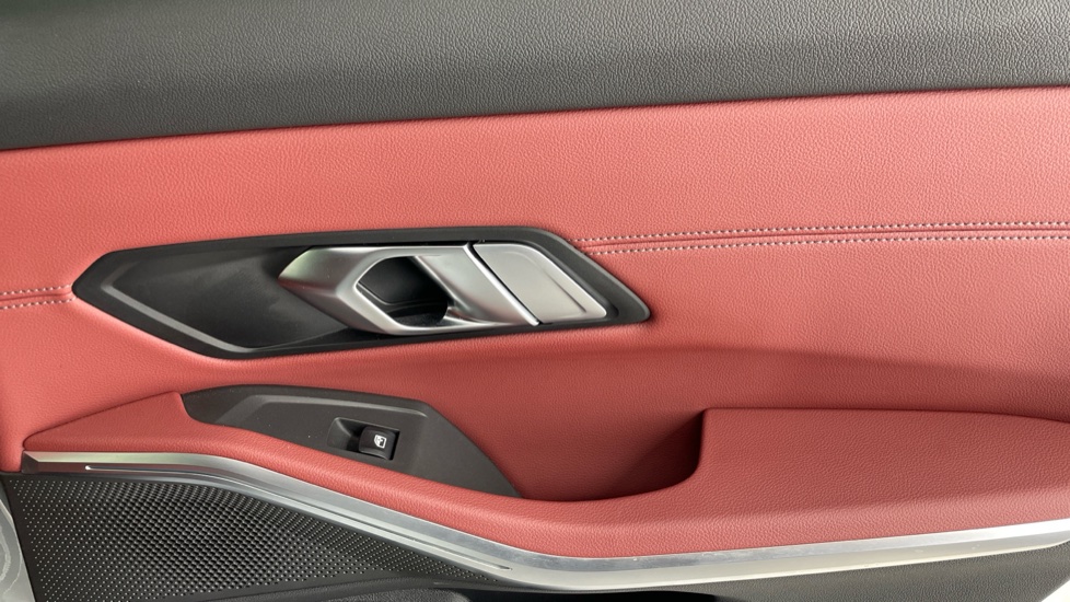 BMW 3 Series 330e xDrive M Sport 5dr Step Auto Estate - Image 49
