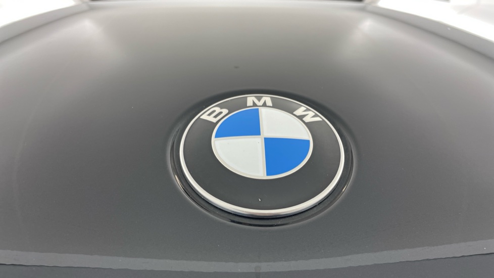 BMW 5 Series 520d MHT M Sport 5dr Step Auto Diesel Estate - Image 24