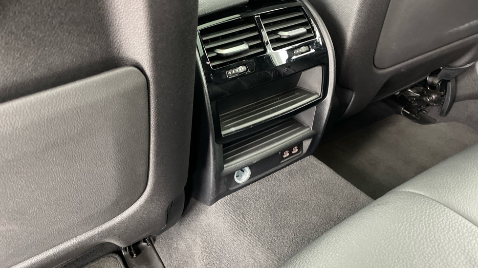 BMW 5 Series 520d MHT M Sport 5dr Step Auto Diesel Estate - Image 33