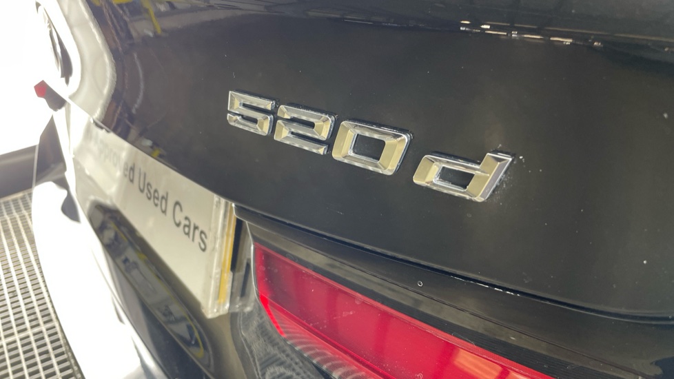BMW 5 Series 520d MHT M Sport 5dr Step Auto Diesel Estate - Image 50