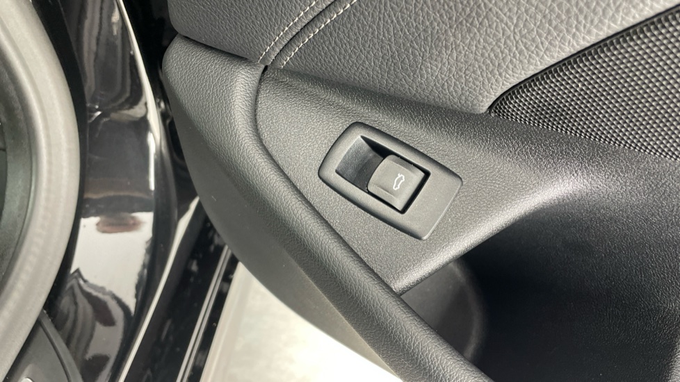 BMW 5 Series 520d MHT M Sport 5dr Step Auto Diesel Estate - Image 58