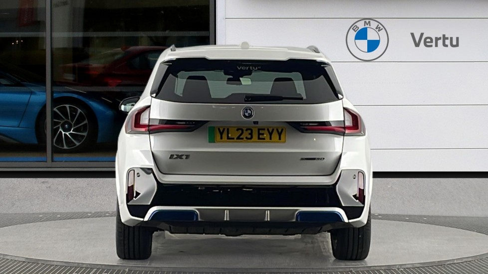 BMW iX1 230kW xDrive30 M Sport 65kWh 5dr Auto Electric Estate - Image 15