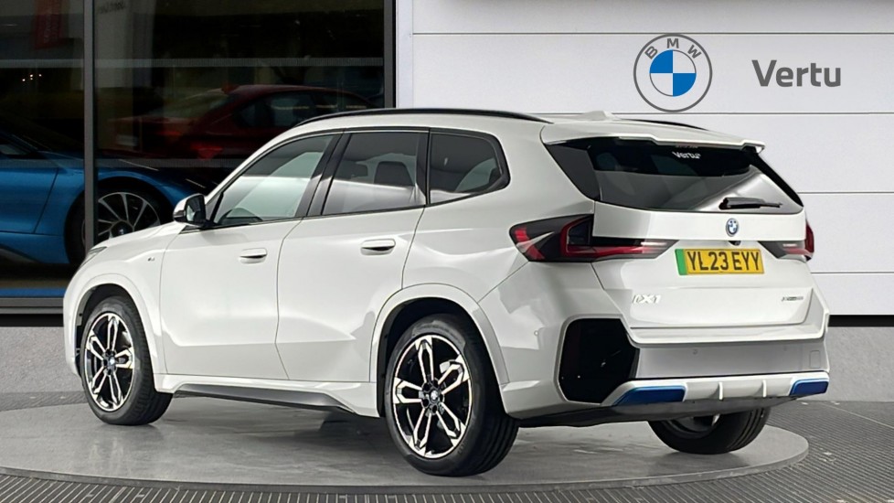 BMW iX1 230kW xDrive30 M Sport 65kWh 5dr Auto Electric Estate - Image 2