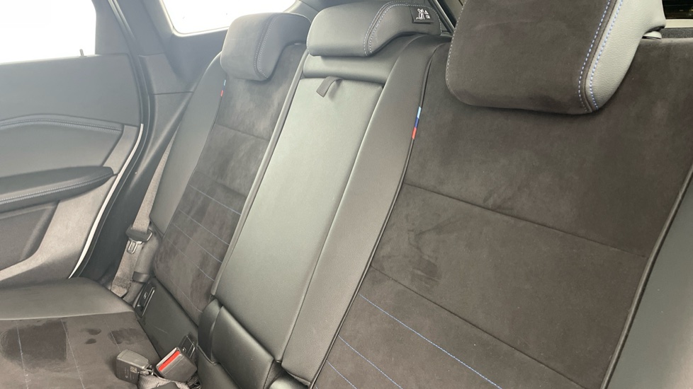 BMW iX1 230kW xDrive30 M Sport 65kWh 5dr Auto Electric Estate - Image 12