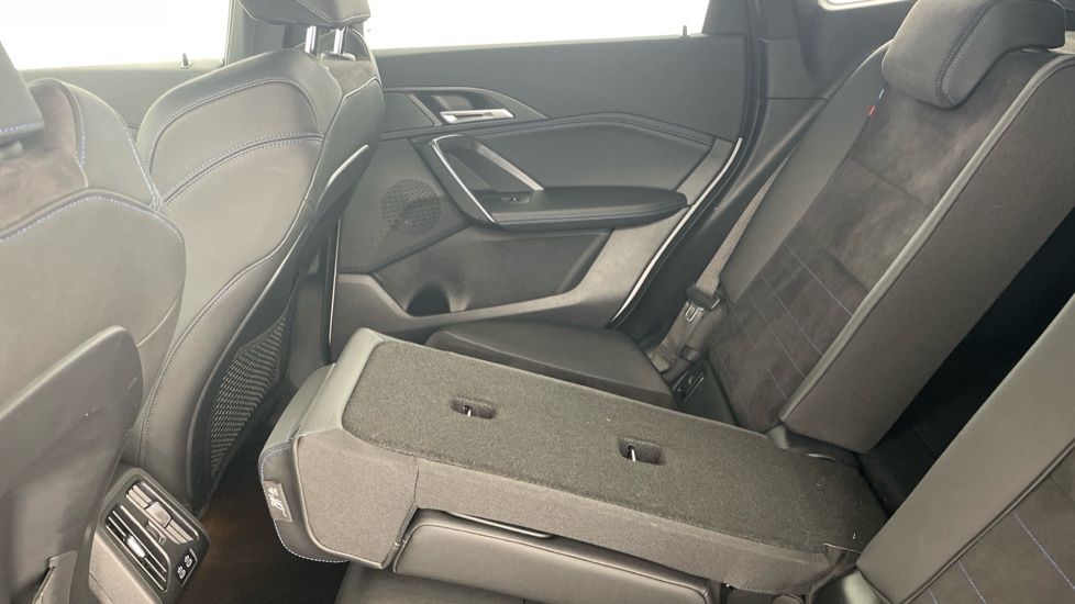 BMW iX1 230kW xDrive30 M Sport 65kWh 5dr Auto Electric Estate - Image 38