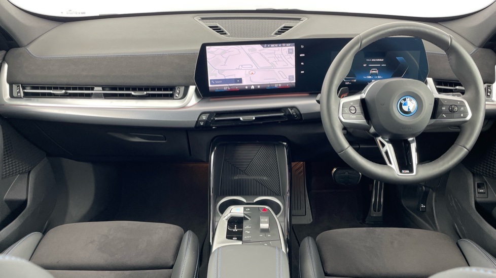 BMW iX1 150kW eDrive20 Shadow Edition 65kWh 5dr Auto Electric Estate - Image 4
