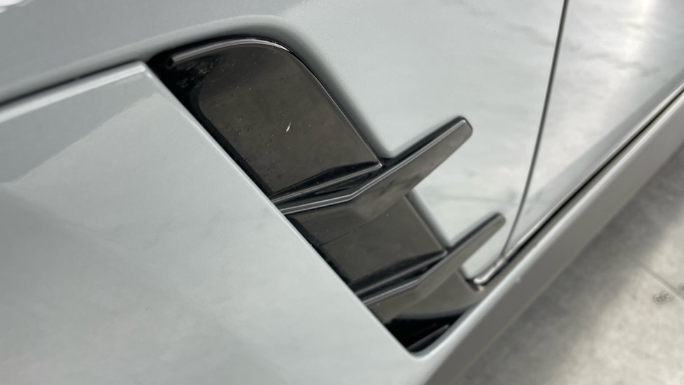 BMW i4 250kW eDrive40 M Sport 83.9kWh 5dr Auto [Pro Pack] Electric Hatchback - Image 26