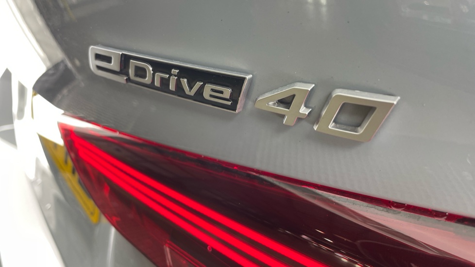 BMW i4 250kW eDrive40 M Sport 83.9kWh 5dr Auto [Pro Pack] Electric Hatchback - Image 45