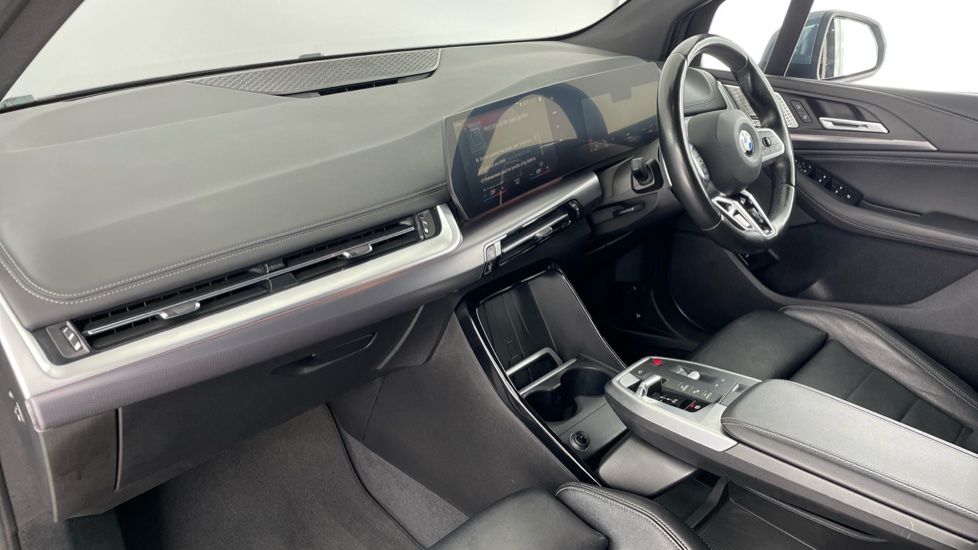 BMW 2 Series 223i MHT M Sport 5dr DCT Petrol Hatchback - Image 7