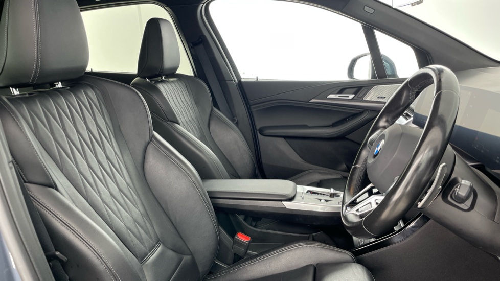 BMW 2 Series 223i MHT M Sport 5dr DCT Petrol Hatchback - Image 11