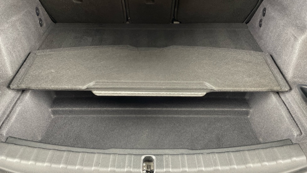 BMW 2 Series 223i MHT M Sport 5dr DCT Petrol Hatchback - Image 44