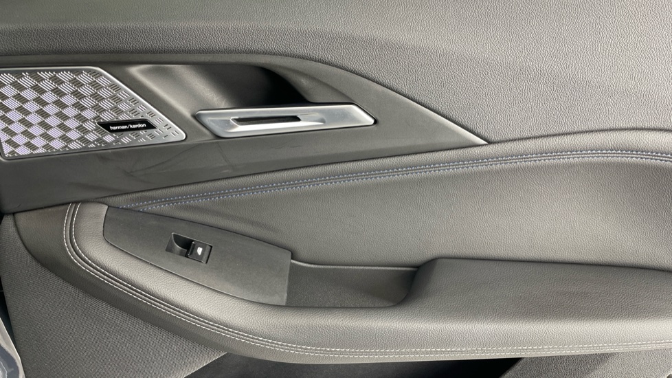 BMW 2 Series 223i MHT M Sport 5dr DCT Petrol Hatchback - Image 48
