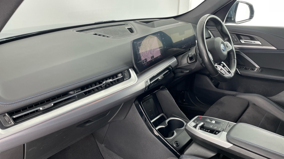 BMW X1 xDrive 30e M Sport 5dr [Tech Plus Pack] Step Auto Estate - Image 7