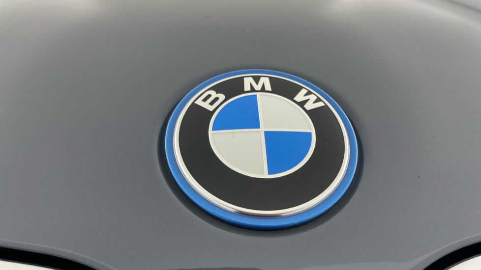 BMW X1 xDrive 30e M Sport 5dr [Tech Plus Pack] Step Auto Estate - Image 24