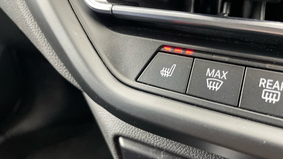 BMW 1 Series M135i xDrive 5dr Step Auto Petrol Hatchback - Image 58