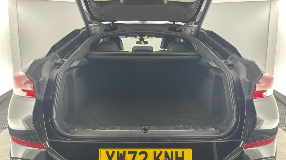 BMW X6 xDrive40d MHT M Sport 5dr Step Auto Diesel Estate - Image 13