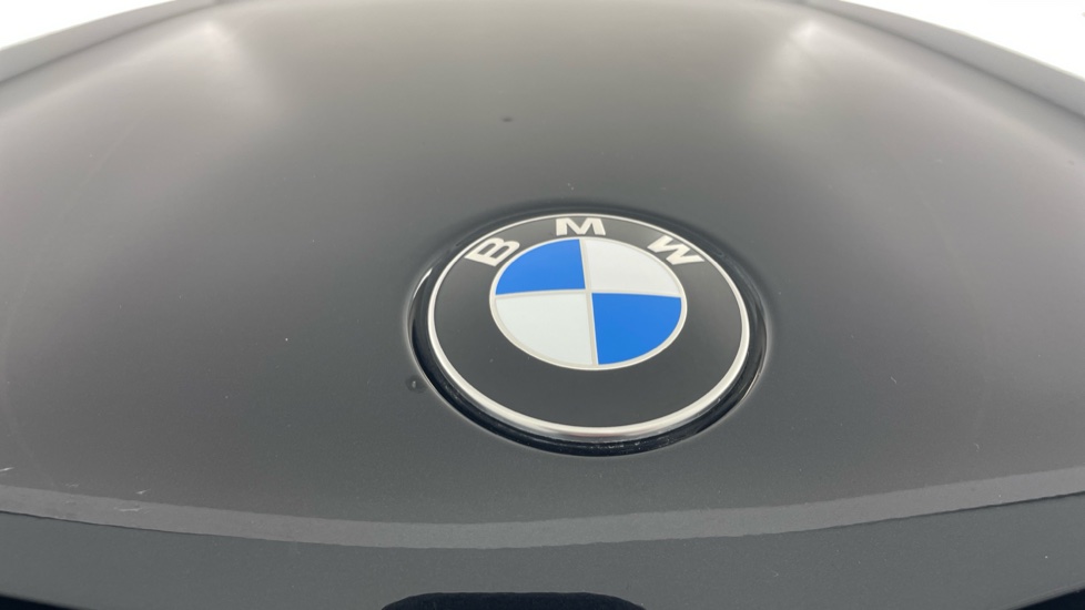 BMW X6 xDrive40d MHT M Sport 5dr Step Auto Diesel Estate - Image 24