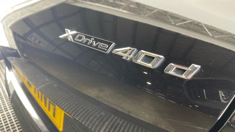 BMW X6 xDrive40d MHT M Sport 5dr Step Auto Diesel Estate - Image 41