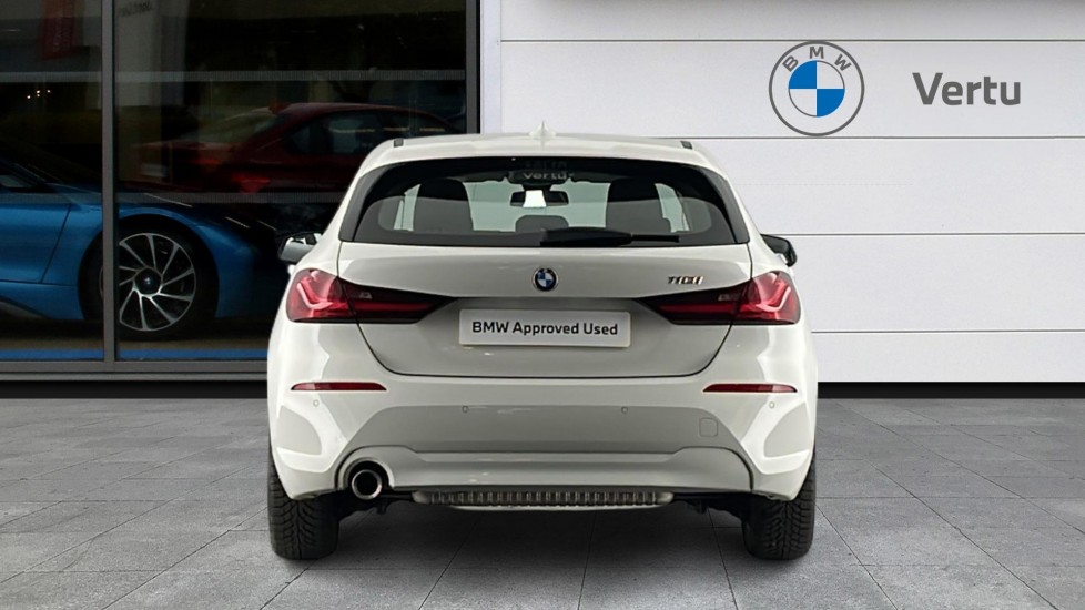 BMW 1 Series 118i [136] SE 5dr [Live Cockpit Professional] Petrol Hatchback - Image 15