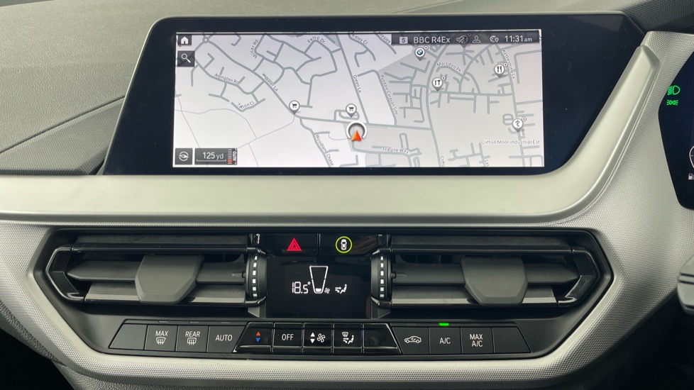 BMW 1 Series 118i [136] SE 5dr [Live Cockpit Professional] Petrol Hatchback - Image 8