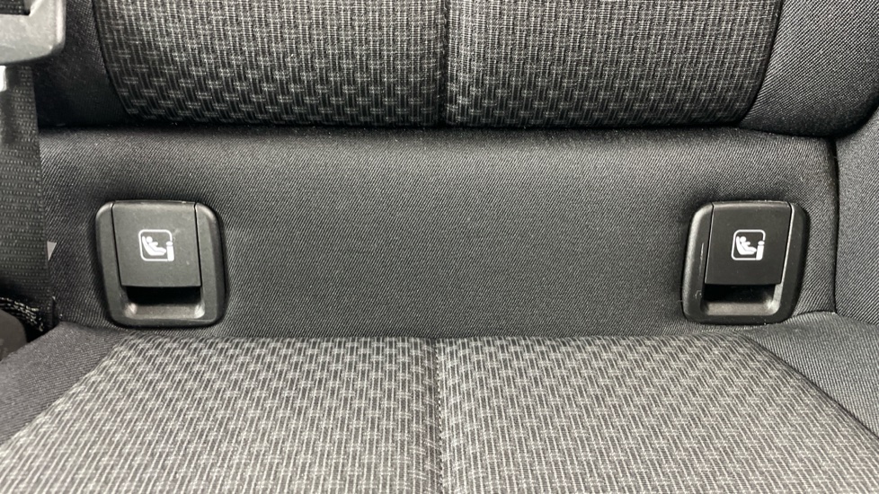 BMW 1 Series 118i [136] SE 5dr [Live Cockpit Professional] Petrol Hatchback - Image 32