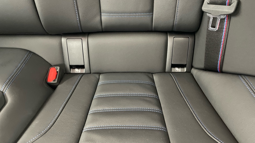 BMW M2 2dr DCT Petrol Coupe - Image 35