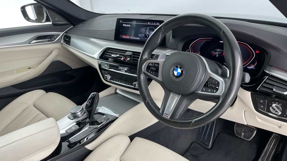 BMW 5 Series 520d MHT M Sport 4dr Auto Diesel Saloon - Image 6
