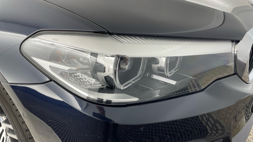 BMW 5 Series 520d MHT M Sport 4dr Auto Diesel Saloon - Image 23