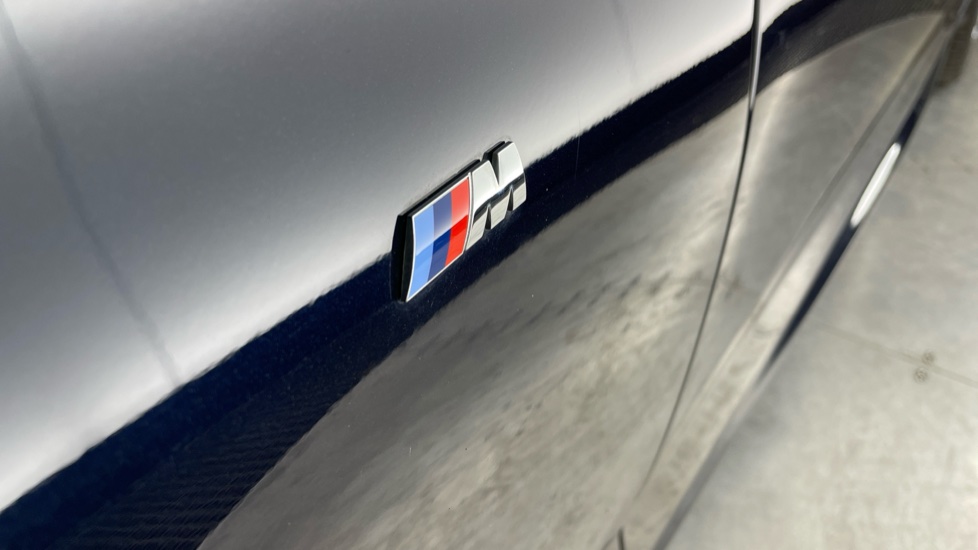BMW 5 Series 520d MHT M Sport 4dr Auto Diesel Saloon - Image 25