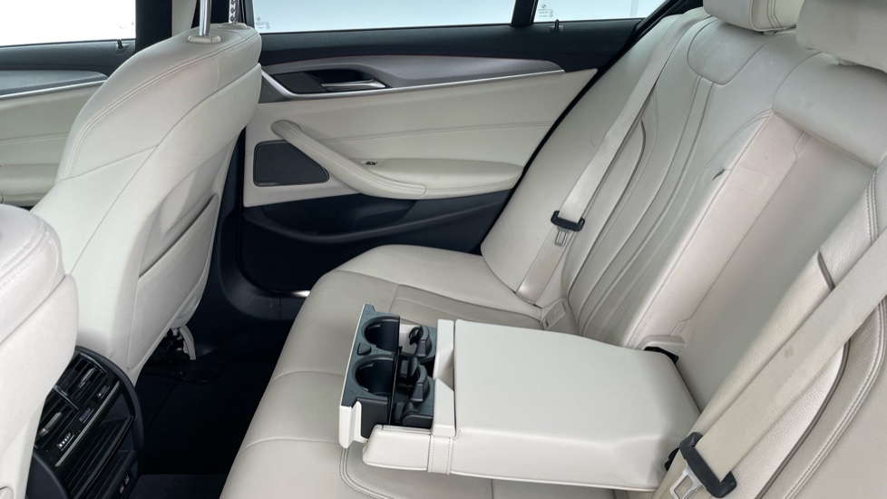 BMW 5 Series 520d MHT M Sport 4dr Auto Diesel Saloon - Image 35