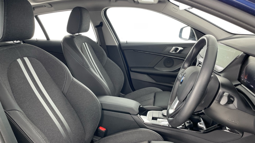 BMW 1 Series 118i [136] M Sport 5dr Step Auto [LCP] Petrol Hatchback - Image 11