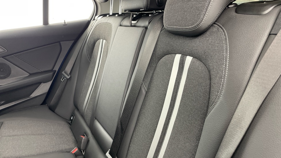 BMW 1 Series 118i [136] M Sport 5dr Step Auto [LCP] Petrol Hatchback - Image 12