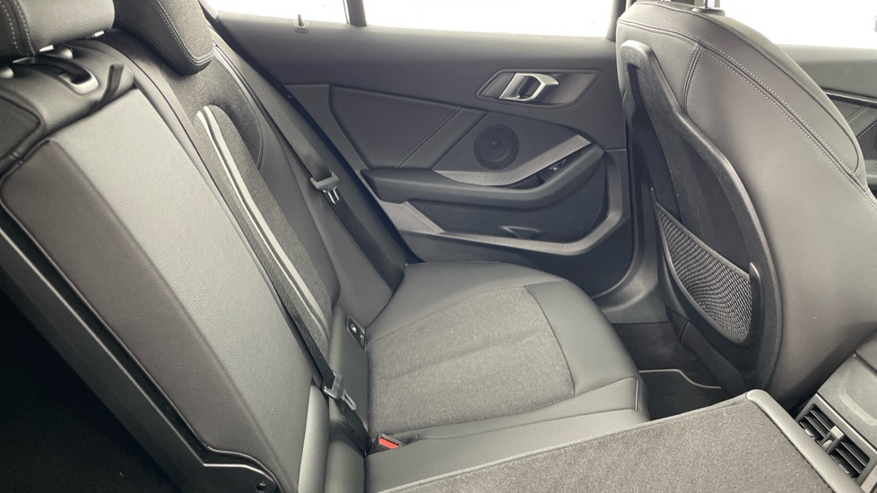 BMW 1 Series 118i [136] M Sport 5dr Step Auto [LCP] Petrol Hatchback - Image 48