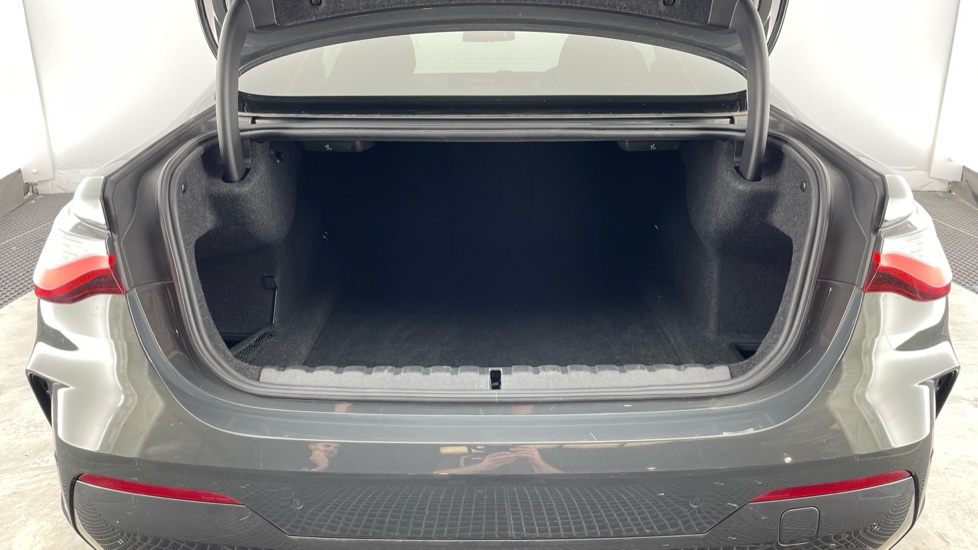BMW 4 Series 420i M Sport Pro Edition 2dr Step Auto Petrol Coupe - Image 13