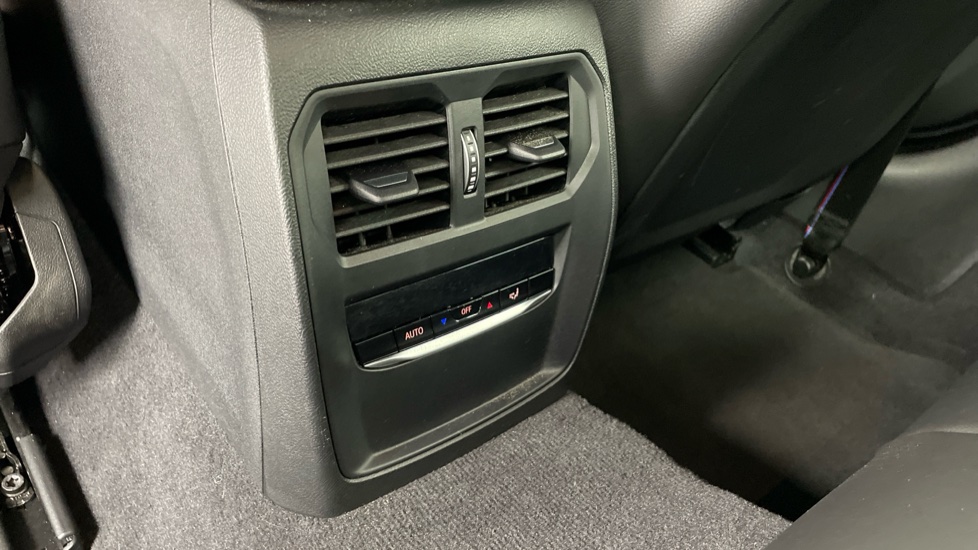 BMW 4 Series 420i M Sport Pro Edition 2dr Step Auto Petrol Coupe - Image 32