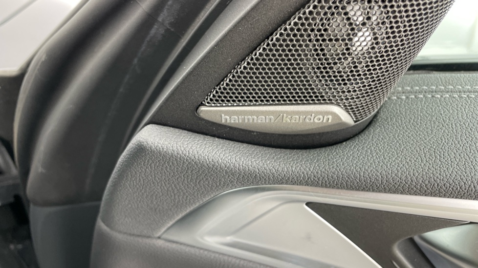 BMW 4 Series 420i M Sport Pro Edition 2dr Step Auto Petrol Coupe - Image 45