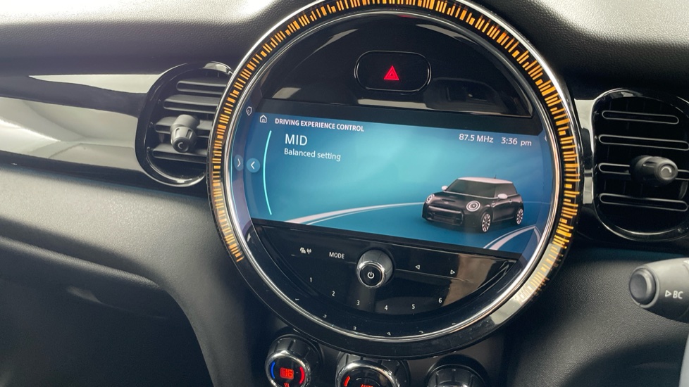 MINI Hatchback 2.0 Cooper S Sport 3dr Auto Petrol Hatchback - Image 53