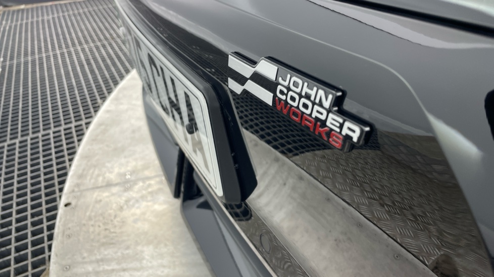 MINI Cooper 190kW John Cooper Works 54kWh 3dr Auto Electric Hatchback - Image 25