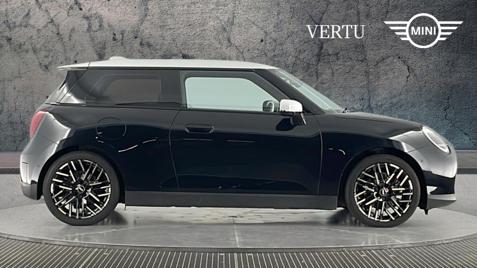 MINI Cooper 135kW E Exclusive 41kWh 3dr Auto Electric Hatchback - Image 3